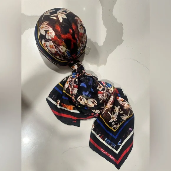 Elie Saab Elegant Floral Silk Scarf Turban - Picture 1 of 6